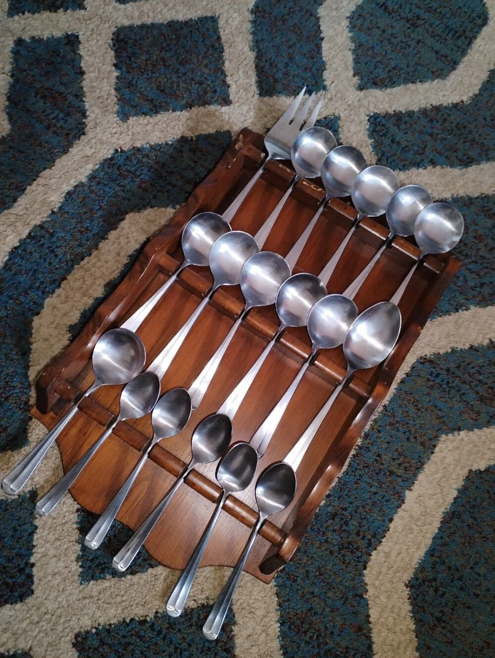 Supreme cutlery Stainless steel japan Silver Flatware Set ,of 18 Without holder